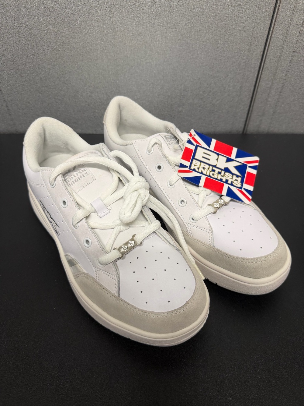 BK British Knights White Leather Low Top Sneakers Retro Street